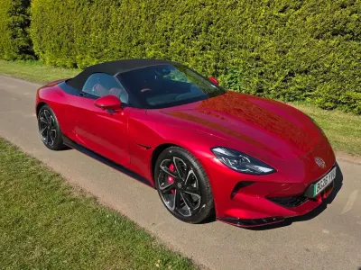 Novo MG Cyberster 375 kW (510 HP) 2026 Vermelho Cabrios