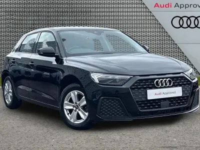 Usado Audi A1 Design 108 CV (79 kW) 2023 Negro SUV