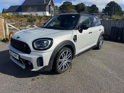 Begagnad Mini Cooper S Exclusive 2022 Silver Halvkombi