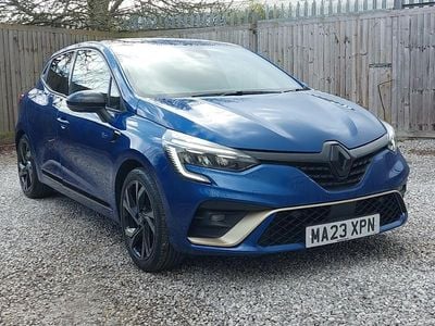 Used Renault Clio V Engineered 145 HP (106 kW) 2023 Blue Hatchback