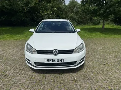 Used VW Golf VII SE 110 HP (80 kW) 2015 White Estate