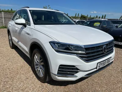 Używany VW Touareg SEL 2018 Biały SUV