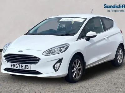 Used Ford Fiesta Zetec 100 HP (73 kW) 2019 White Hatchback