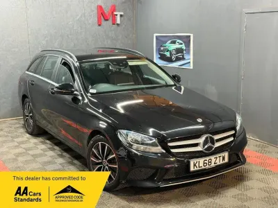 Used Mercedes C200 SE 181 HP (133 kW) 2019 Black Estate