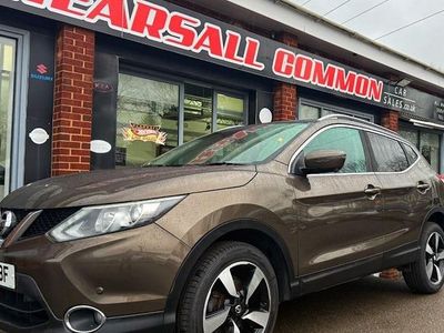 Used Nissan Qashqai N-Connecta 116 HP (85 kW) 2017 Bronze SUV