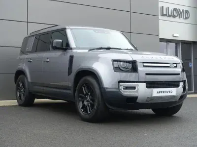 Usado Land Rover Defender SE 2023 Cinzento SUV
