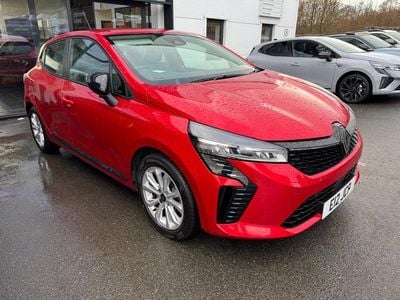 Used Renault Captur Techno 158 HP (116 kW) 2026 Red SUV