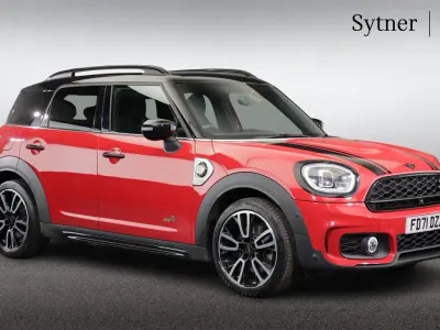 Used Mini Cooper S Countryman Sport 219 HP (161 kW) 2022 Red SUV
