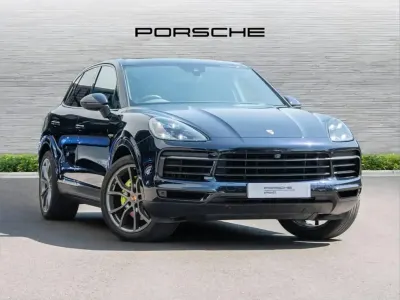 Used Porsche Cayenne E-Hybrid 456 HP (335 kW) 2018 Blue SUV
