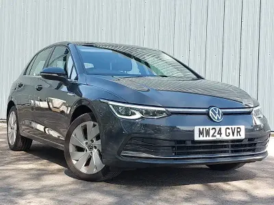Używany VW Golf VIII Style 130 KM (95 kW) 2024 Szary Hatchback