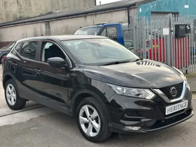 Używany Nissan Qashqai Acenta Premium 160 KM (117 kW) 2021 Czarny SUV