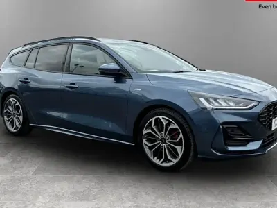 Used Ford Focus ST-Line X 155 HP (114 kW) 2025 Blue Estate