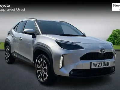 Used Toyota Yaris Cross Design 116 HP (85 kW) 2023 Silver SUV