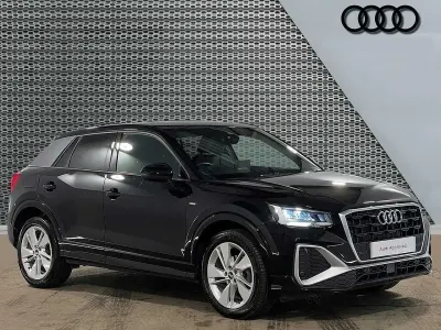 Usado Audi Q2 S-Line 150 CV (110 kW) 2024 Negro SUV