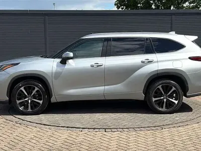 Used Toyota Highlander