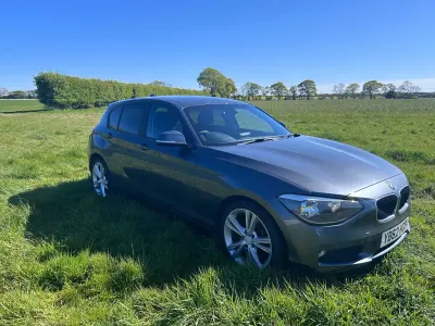 Usado BMW 118 170 HP (125 kW) 2013 Cinzento Citadino