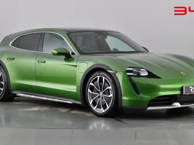 Begagnad Porsche Taycan