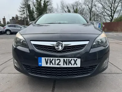 Gebraucht Vauxhall Astra SRi 2012 Schwarz Kleinwagen