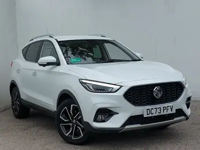 Usado MG ZS Exclusive 106 HP (77 kW) 2024 Branco SUV