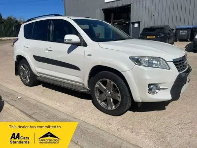 Usado Toyota RAV4 SR 150 CV (110 kW) 2010 Blanco SUV