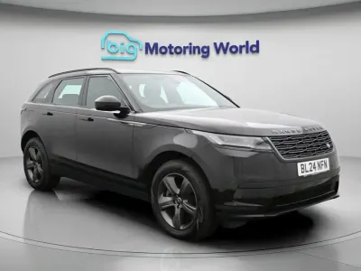 Second-hand Land Rover Range Rover Velar S 404 CP (297 kW) 2024 Negru SUV