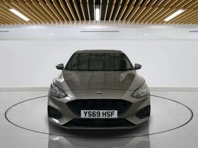 Used Ford Focus ST-Line X 182 HP (133 kW) 2019 Silver Hatchback
