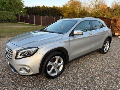 Mercedes GLA200