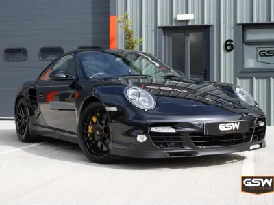 Usado Porsche 911 Turbo S 530 HP (389 kW) 2010 Preto Coupé