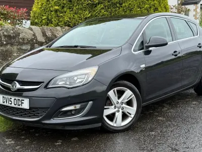 Used Vauxhall Astra SRi 2015 Black Hatchback