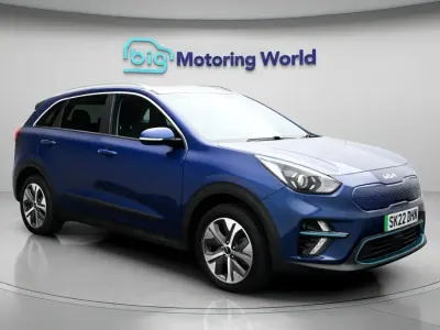 Używany Kia e-Niro 150 kW (204 KM) 2022 Niebieski SUV
