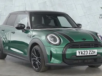 Used Mini Cooper Exclusive 136 HP (100 kW) 2022 Green Hatchback