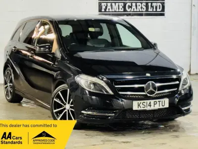 Begagnad Mercedes B180 109 HK (80 kW) 2014 Svart Minibuss