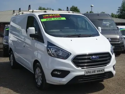 Used Ford Transit Custom Limited 130 HP (95 kW) 2022 White