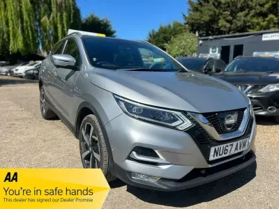 Used Nissan Qashqai Tekna+ 115 HP (84 kW) 2017 Silver SUV