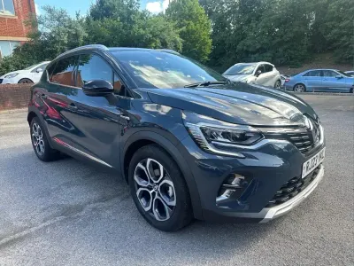 Used Renault Captur Techno 140 HP (102 kW) 2023 Blue  SUV