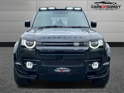 Used Land Rover Defender SE 250 HP (183 kW) 2021 Black SUV