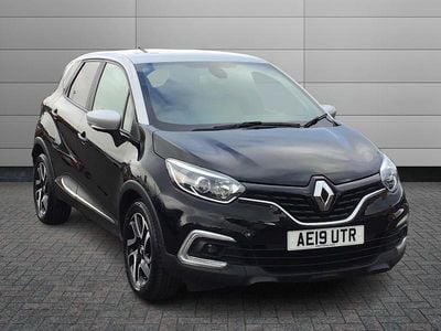 Used Renault Captur Iconic 90 HP (66 kW) 2019 Black/silver  SUV