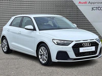 Begagnad Audi A1 Sport 108 HK (79 kW) 2024 Vit SUV