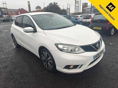 White Used 2016 Nissan Pulsar N-Connecta Hatchback | £3,495 (Good price)
