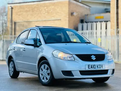 Używany Suzuki SX4 GLX 120 KM (88 kW) 2010 Srebrny Sedan/Limuzyna