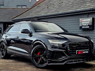 Black Used 2018 Audi Q8 S-Line SUV | £35,989 (Expensive)