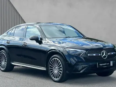 Used Mercedes GLC220 AMG Line Premium Plus 197 HP (144 kW) 2026 Obsidian black metallic SUV