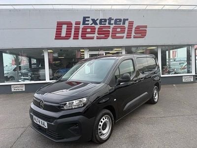 Used Citroën Berlingo 100 HP (73 kW) 2024 Black MPV