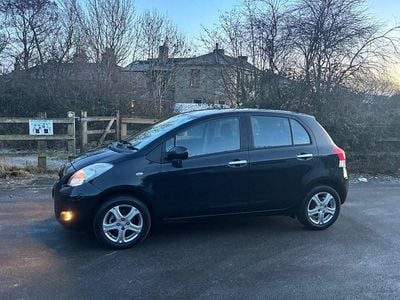 Used Toyota Yaris 2010 Black Hatchback