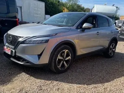 Used Nissan Qashqai N-Connecta 2022 Silver SUV