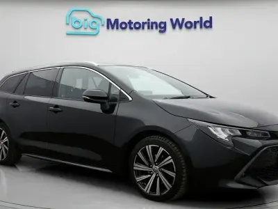 Usado Toyota Corolla Design 122 CV (89 kW) 2022 Familiar