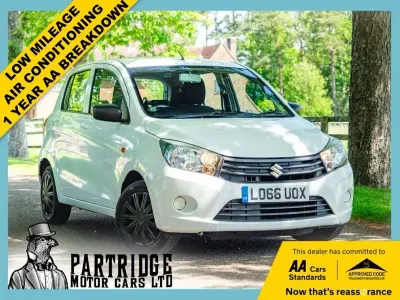 Used Suzuki Celerio 68 HP (50 kW) 2016 White Hatchback