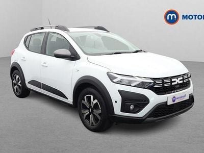 Used Dacia Sandero Journey 91 HP (66 kW) 2022 White Hatchback