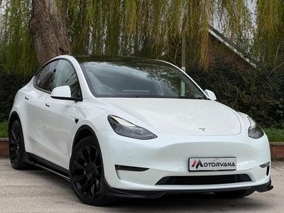 Used Tesla Model Y Long Range AWD 378 kW (514 HP) 2022 White SUV