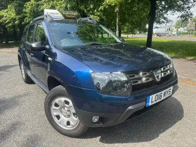 Used Dacia Duster Ambiance 115 HP (84 kW) 2016 Blue SUV